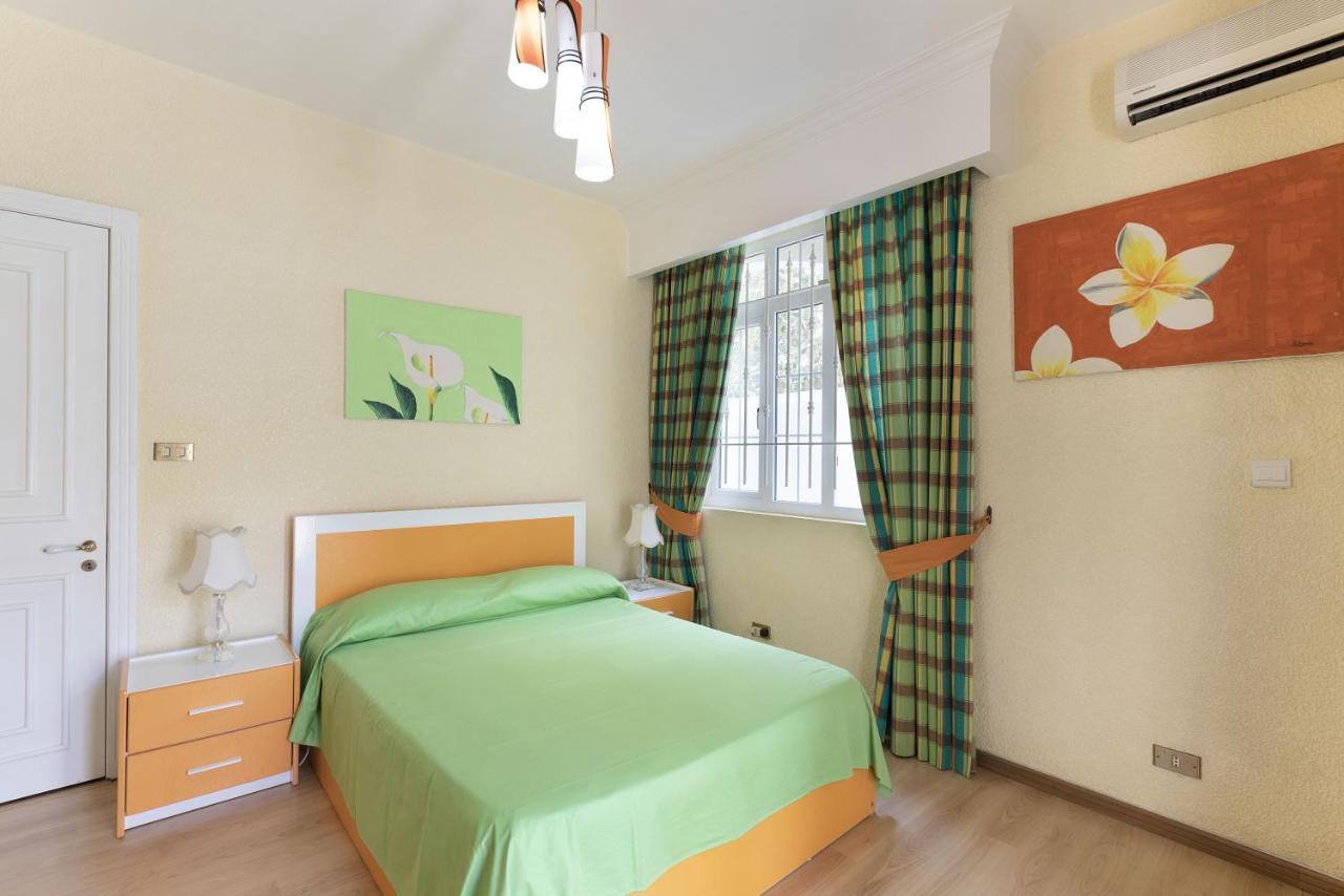 Apartment Orchid Grand-Baie Dış mekan fotoğraf
